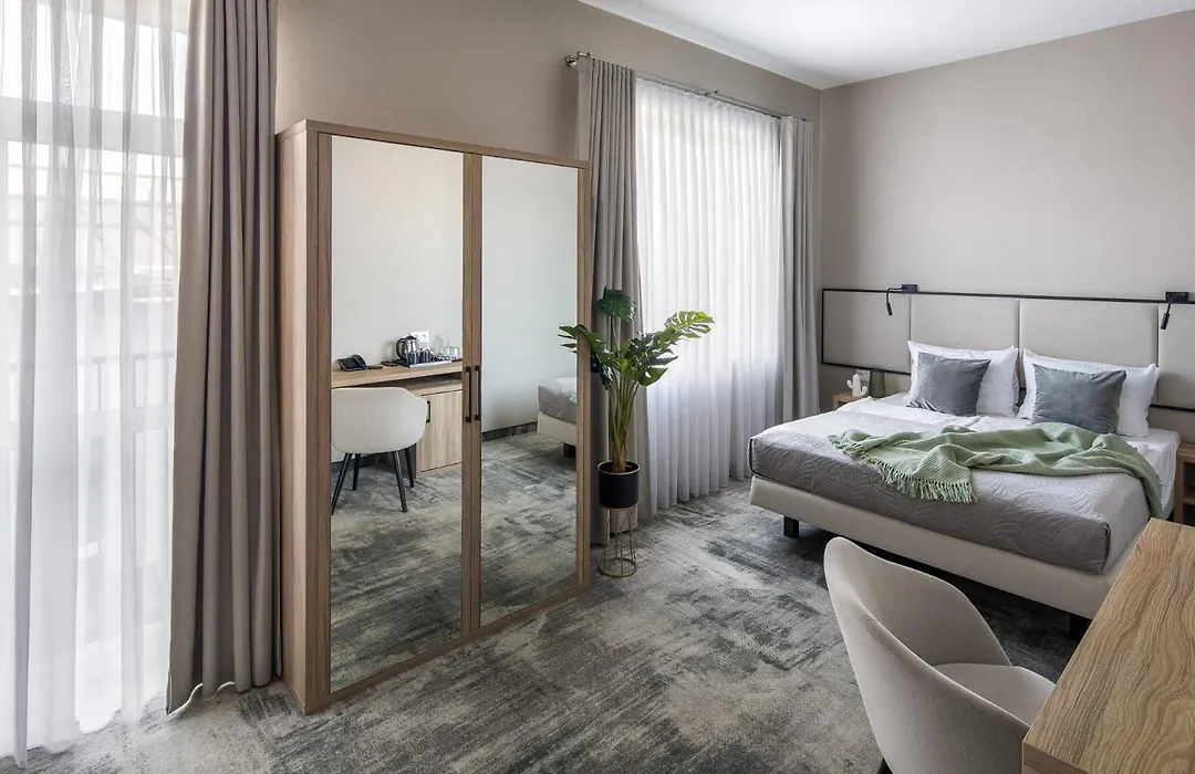 Dream Boutique Aparthotel-1
